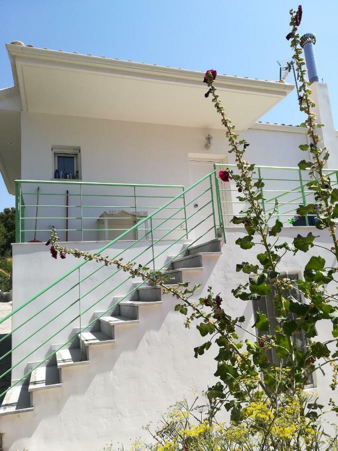 Willa Alexia'S House Chortáta Zewnętrze zdjęcie